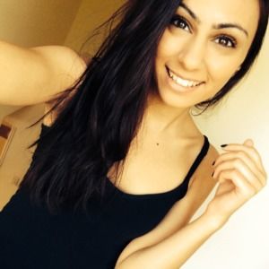 Meet your Posher, Jacqueline